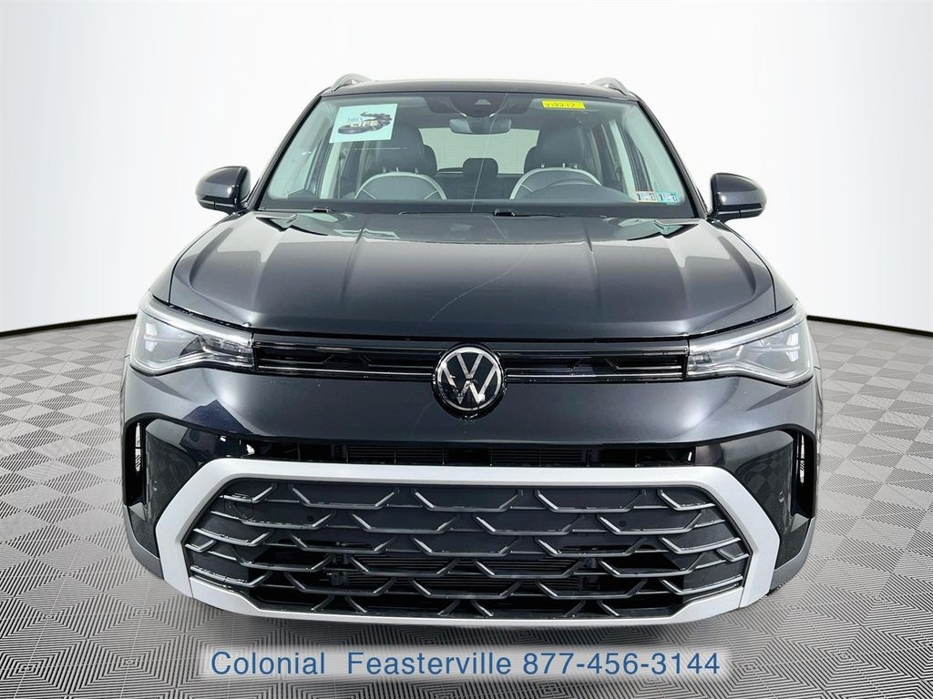 New 2026 Volkswagen Taos 1.5T SE SUV