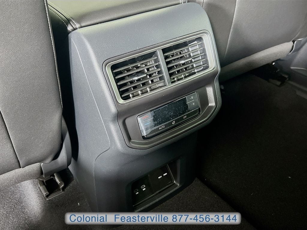 2026 Volkswagen Atlas SE w/Tech - Photo 29
