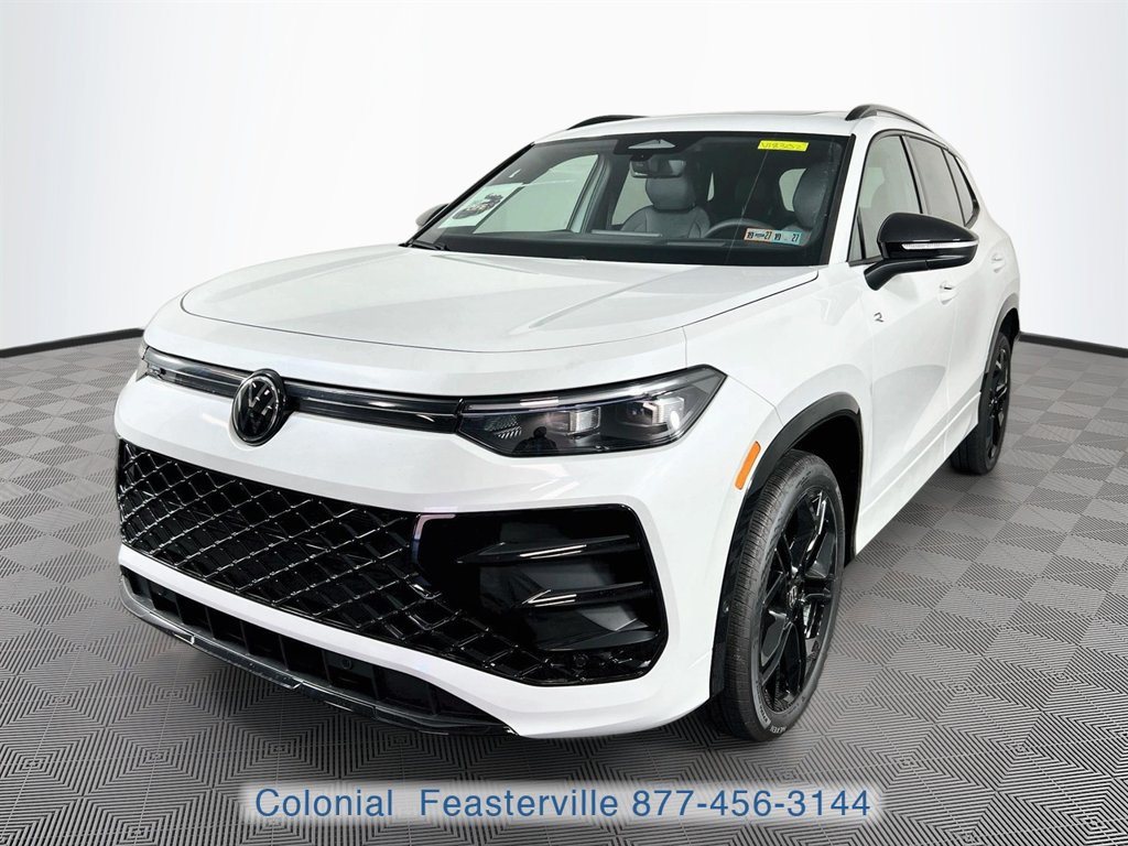 New 2026 Volkswagen Tiguan SE R-Line Black SUV