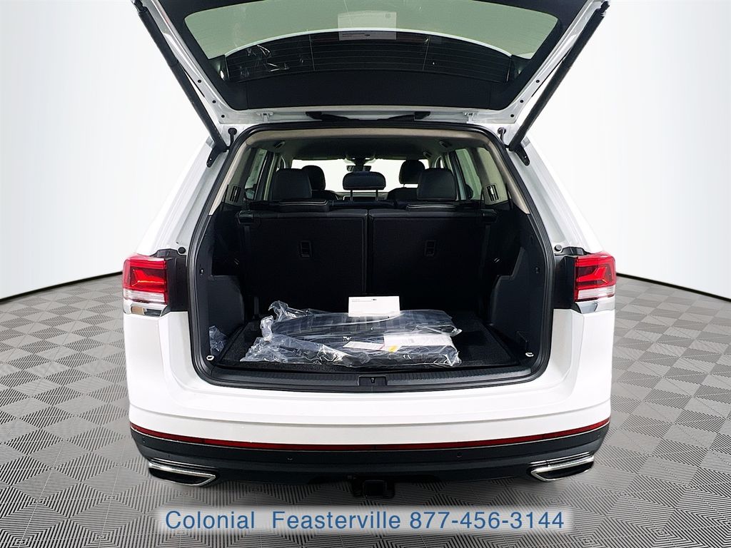 2026 Volkswagen Atlas SE w/Tech - Photo 30