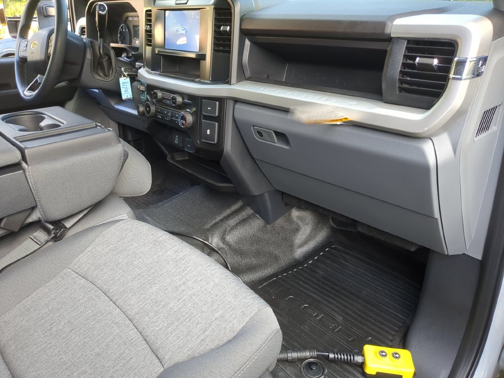 2026 Ford F-550 Super Duty Chassis Cab XL - Photo 19
