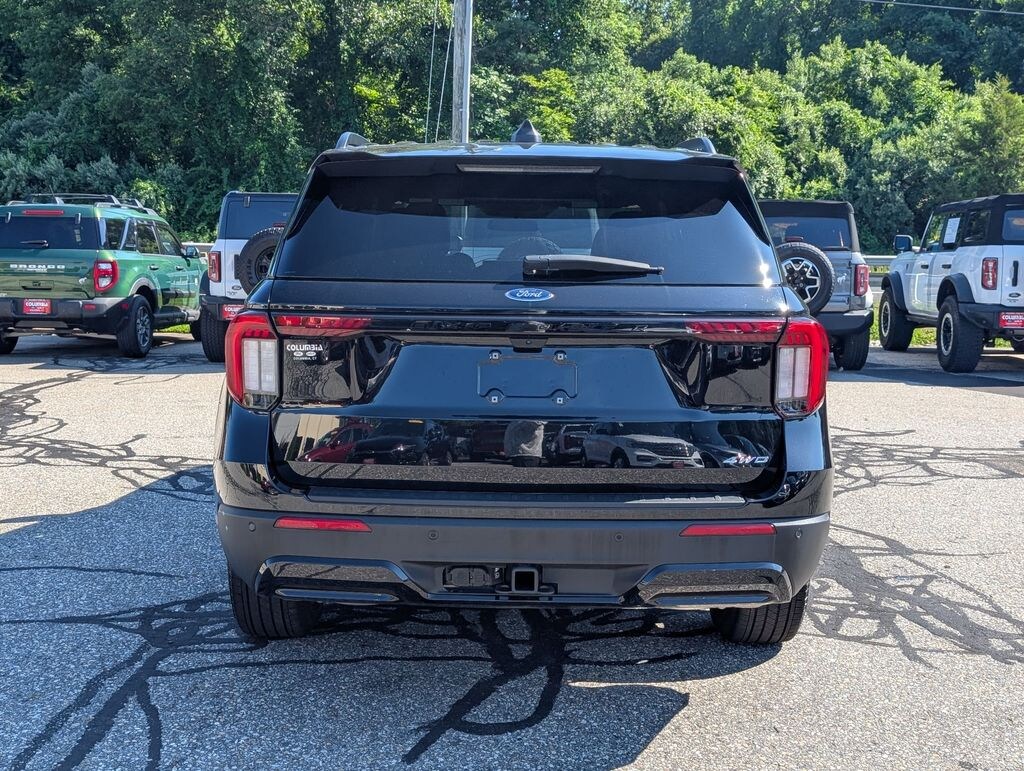 Certified 2025 Ford Explorer ST-Line SUV