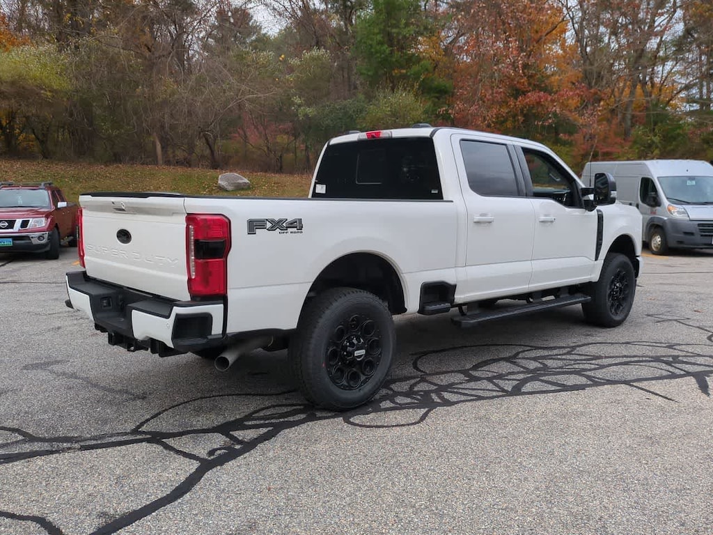 New 2026 Ford F-350 Lariat Truck Crew Cab