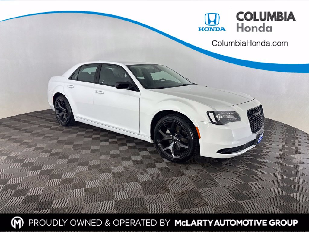 2022 Chrysler 300