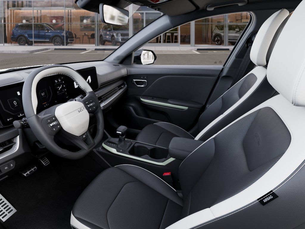 2026 Kia K4 GT-Line Turbo - Photo 6
