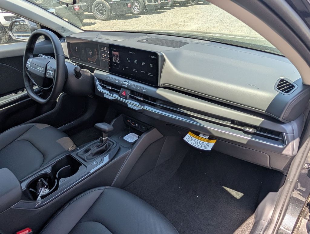 2026 Kia K4 EX - Photo 28