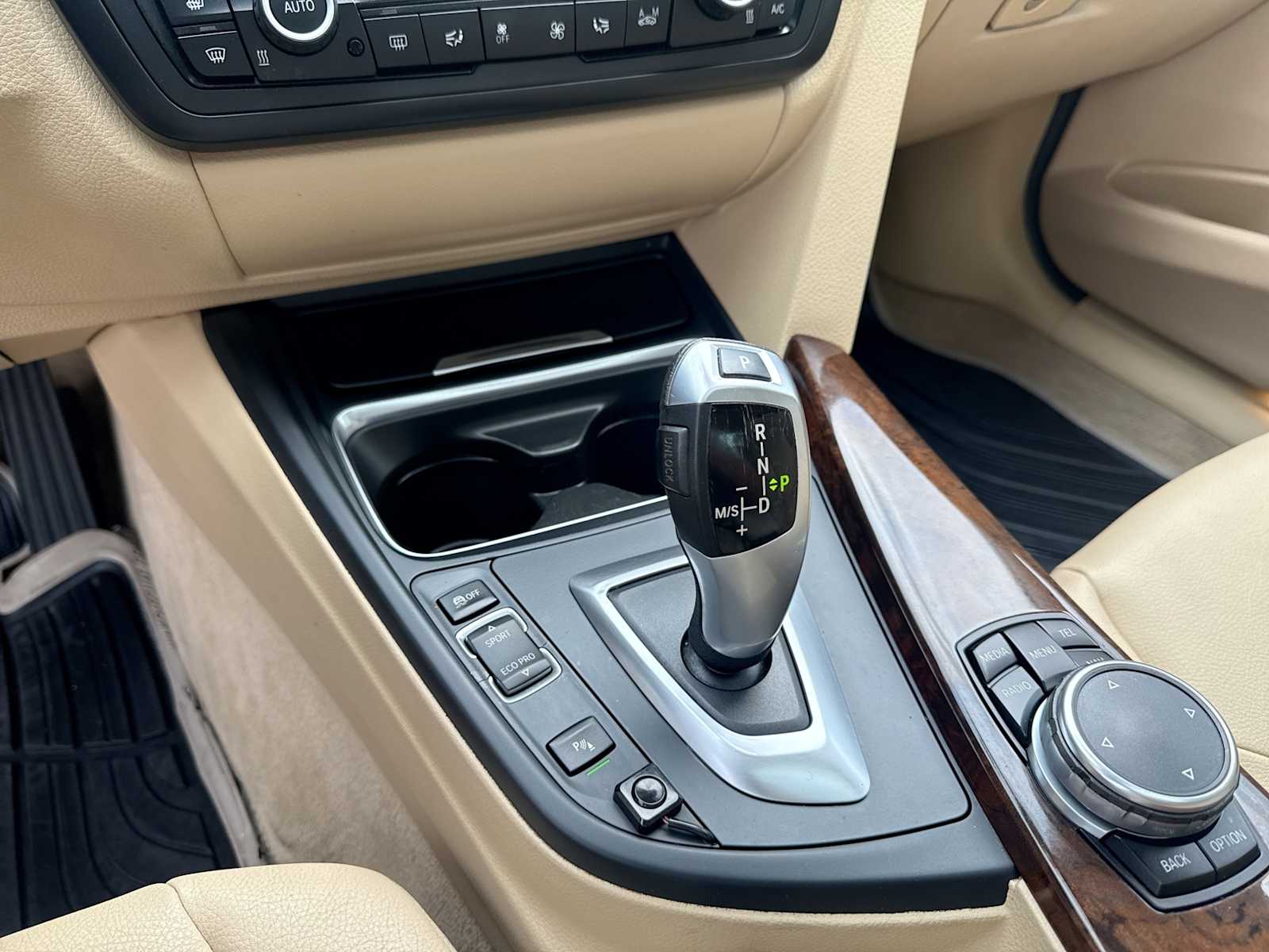 2015 BMW 3 Series 328i - Photo 21