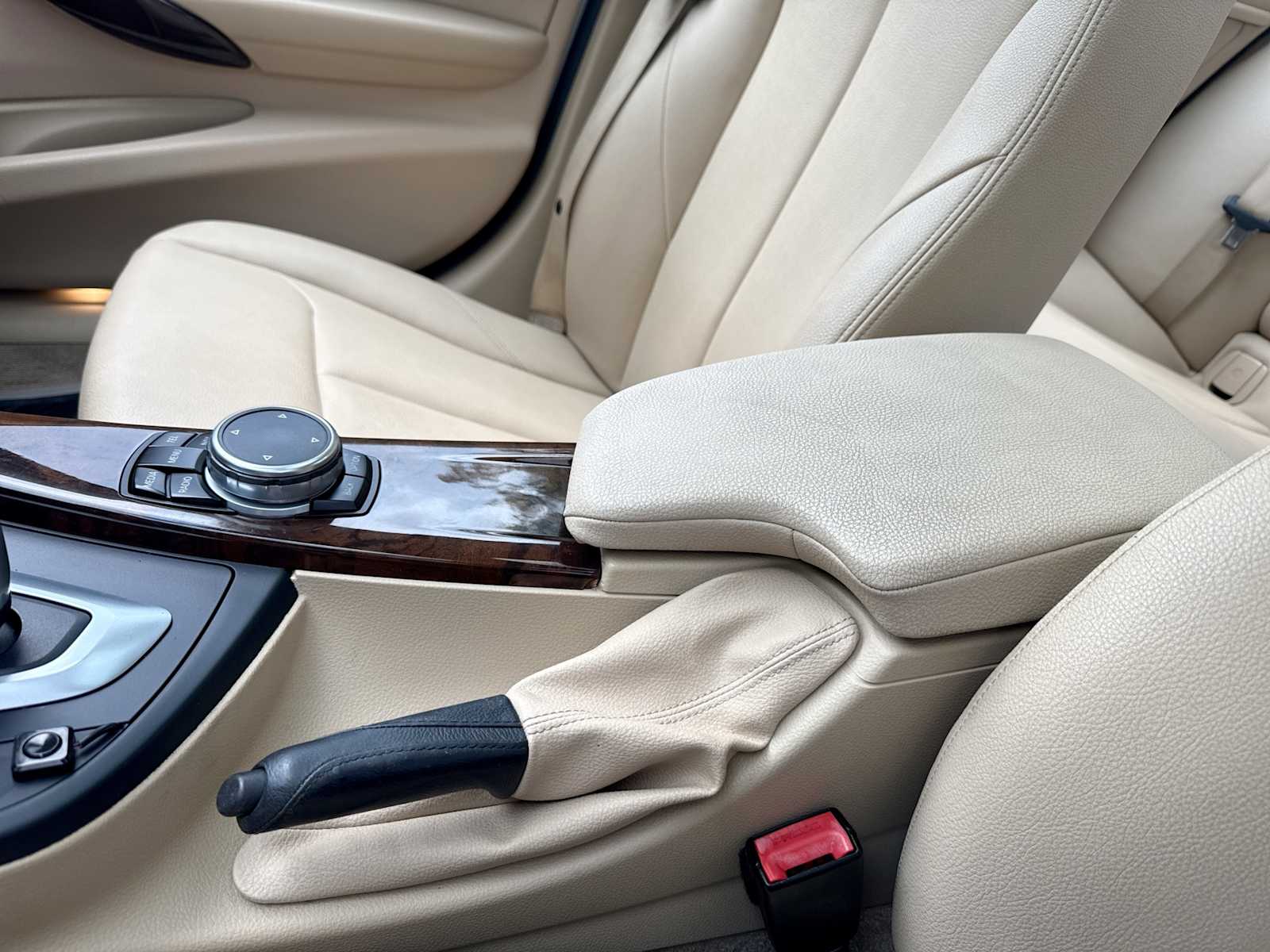 2015 BMW 3 Series 328i - Photo 22
