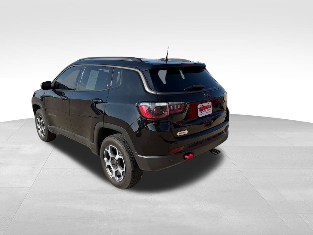 Used 2022 Jeep Compass Trailhawk SUV