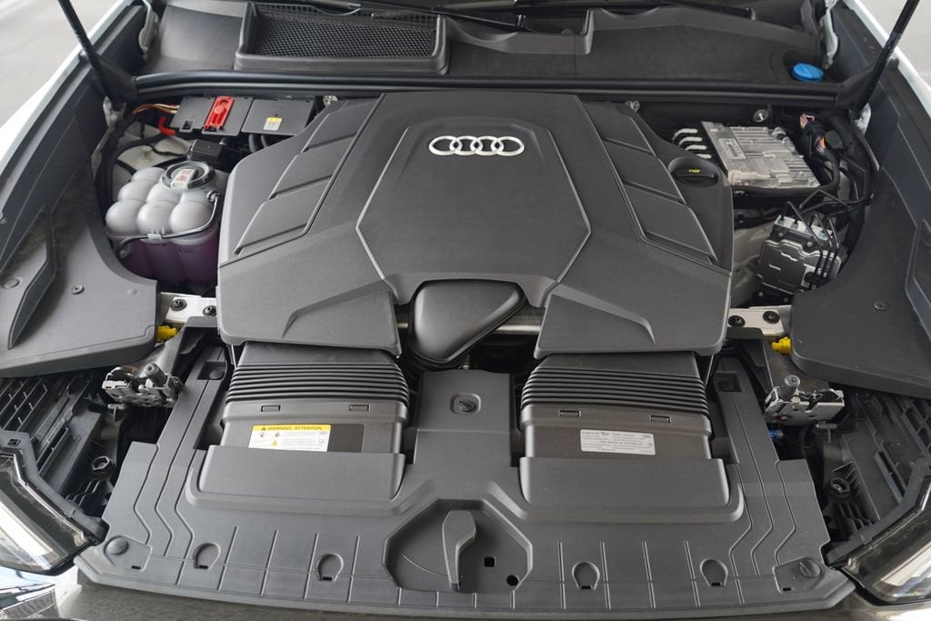 2026 Audi Q8 Prestige - Photo 12