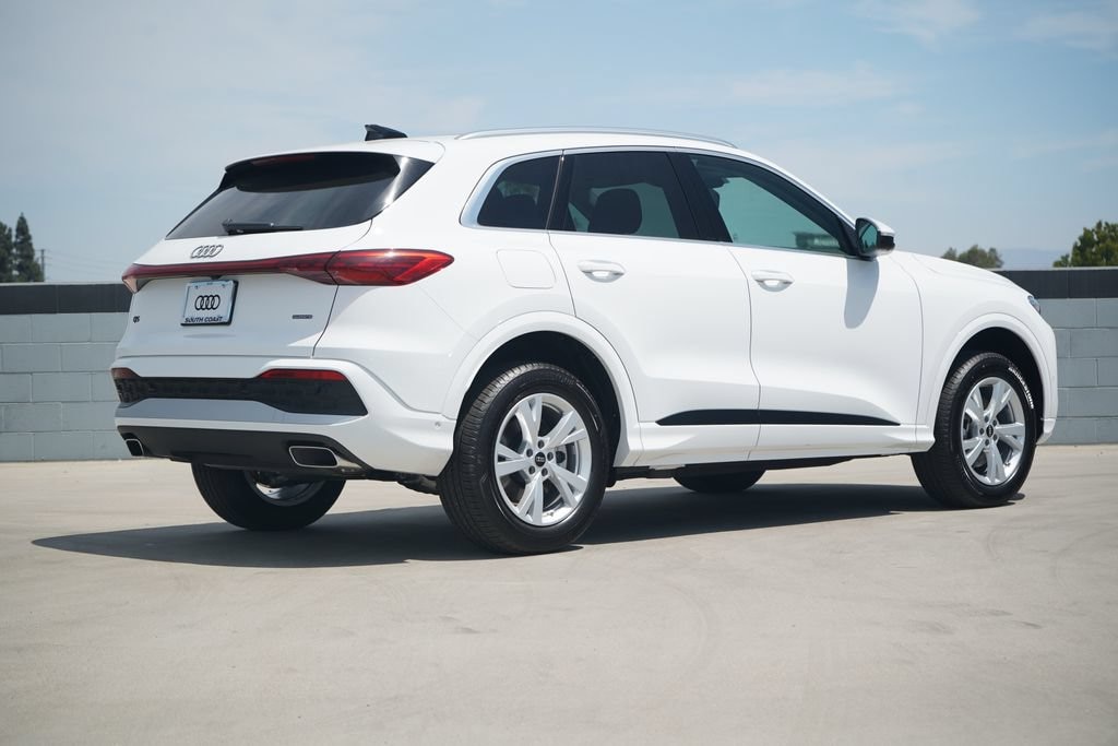 New 2026 Audi Q5 Premium SUV