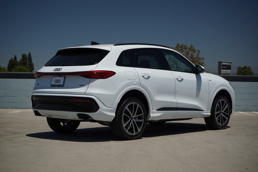 New 2026 Audi Q5 Premium Plus SUV