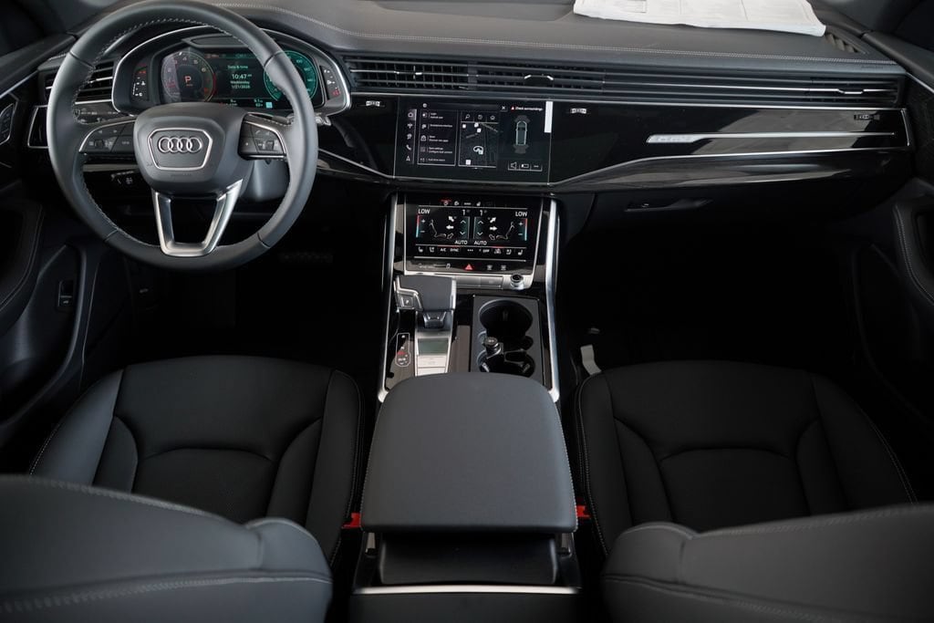 2026 Audi Q8 Premium Plus - Photo 8