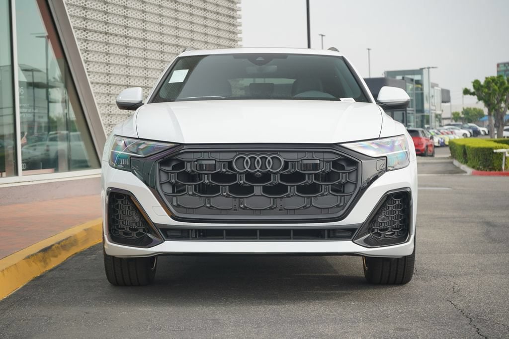 2026 Audi Q8 Premium Plus - Photo 5