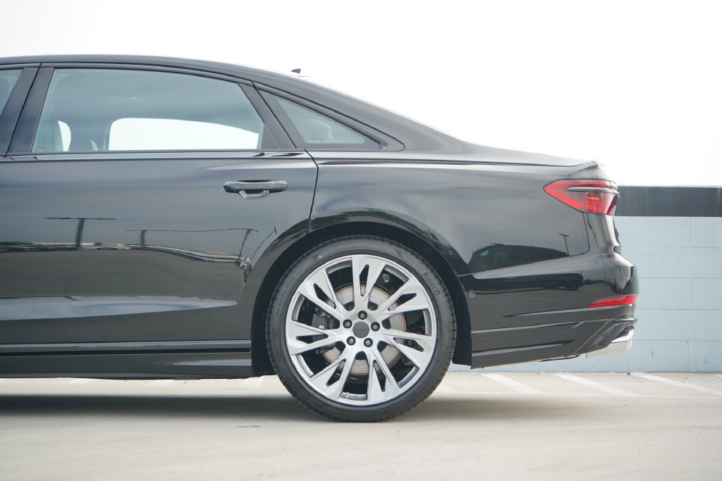 New 2027 Audi S8 4.0T Sedan