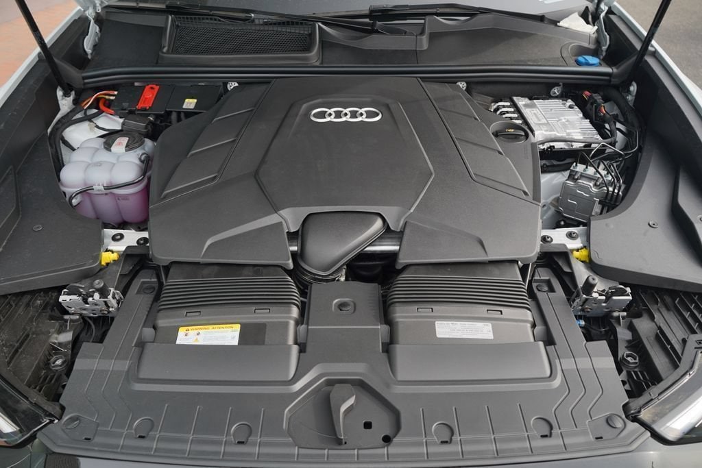 2026 Audi Q8 Premium Plus - Photo 12