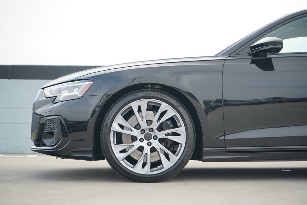 New 2027 Audi S8 4.0T Sedan