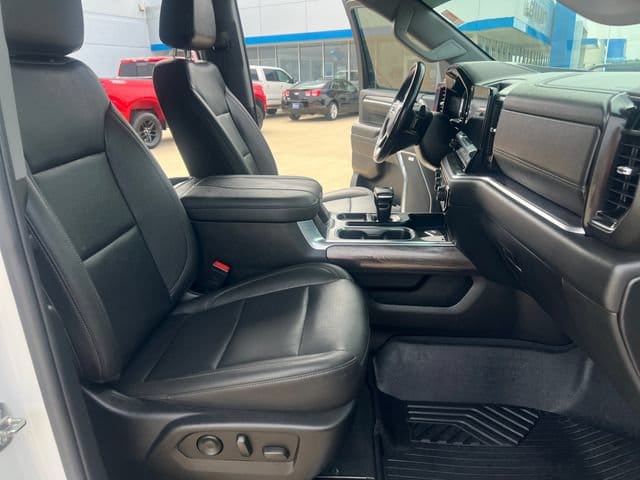 2023 Chevrolet Silverado 1500 LTZ - Photo 17