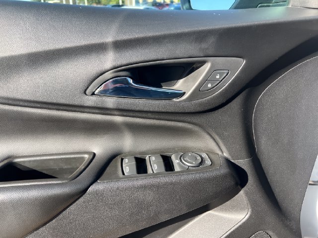 2022 Chevrolet Equinox LT - Photo 26