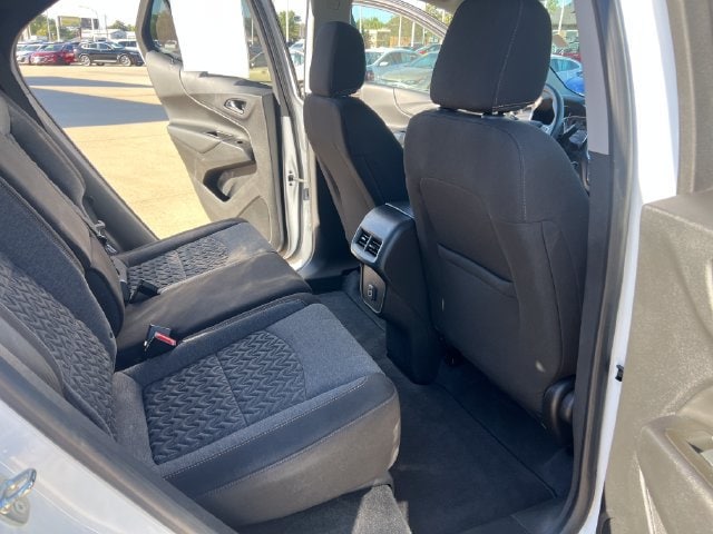 2022 Chevrolet Equinox LT - Photo 16
