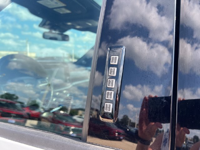 2024 Ford F-150 Lariat - Photo 16