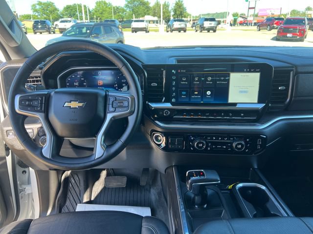 2024 Chevrolet Silverado 1500 LTZ - Photo 20
