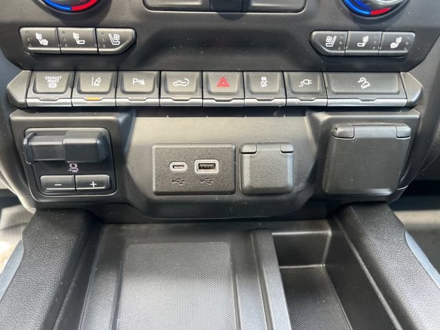 2022 Chevrolet Silverado 2500HD LTZ - Photo 28