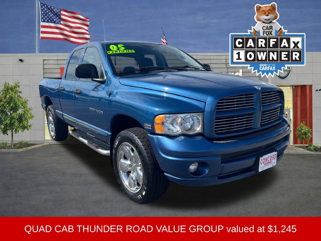2005 Dodge Ram 1500 Pickup SLT