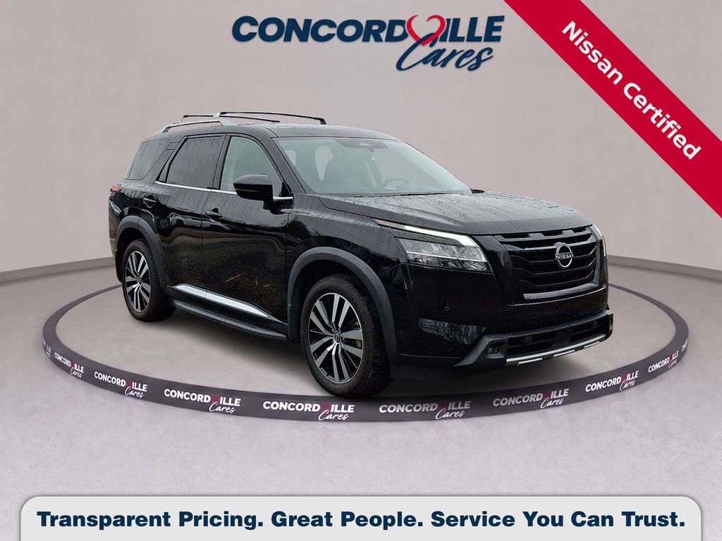 2023 Nissan Pathfinder Platinum SUV