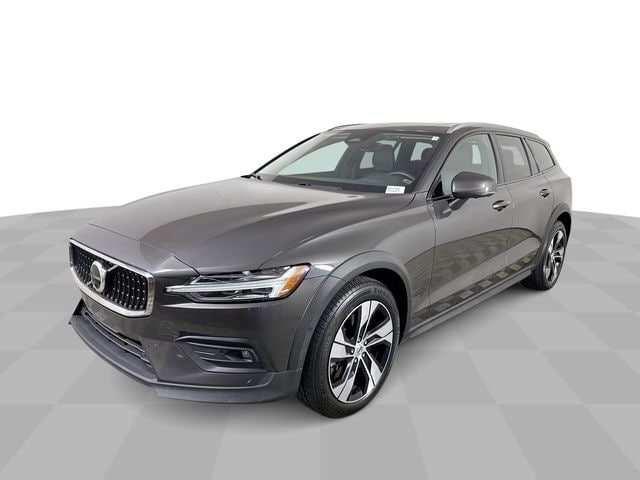 2024 Volvo V60 Cross Country
