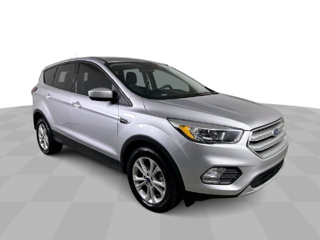 Used 2019 Ford Escape SE with VIN 1FMCU0GD1KUA79082 for sale in Midwest City, OK