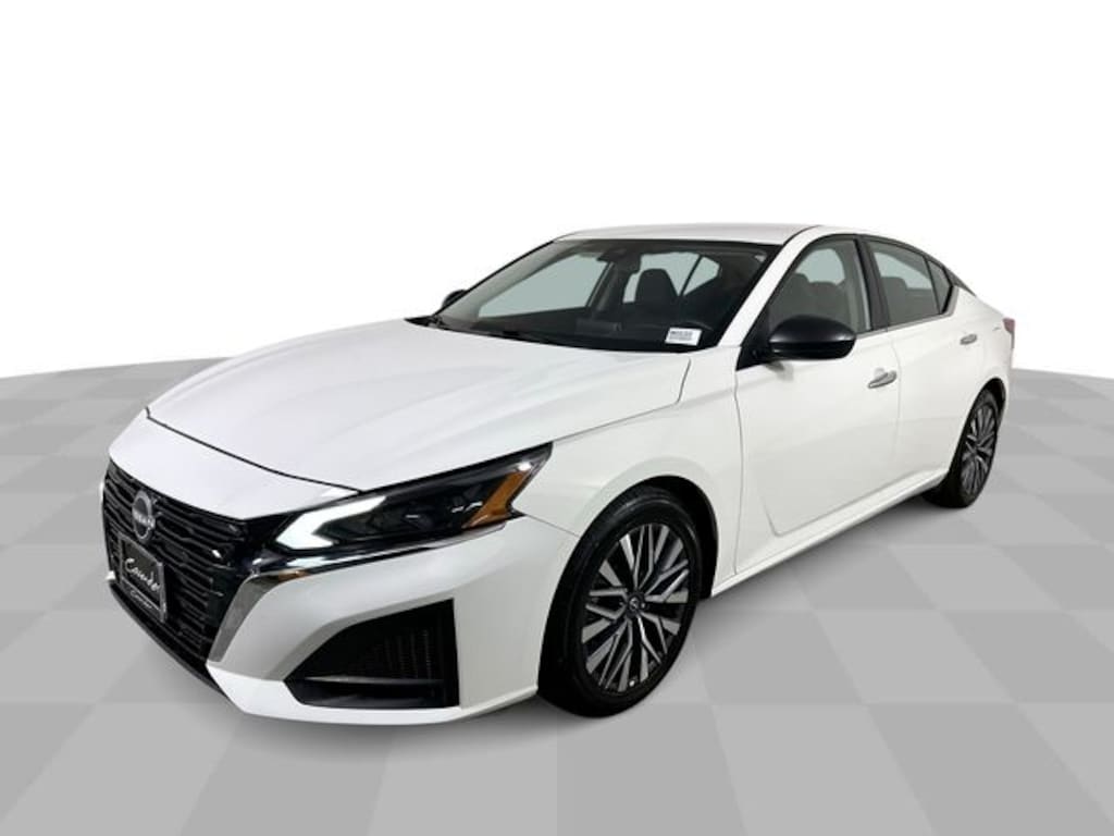 Used 2025 Nissan Altima 2.5 SV Sedan