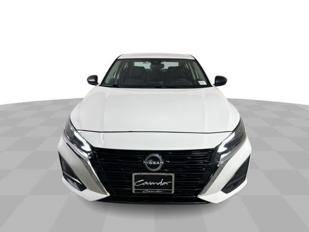 Used 2025 Nissan Altima SV