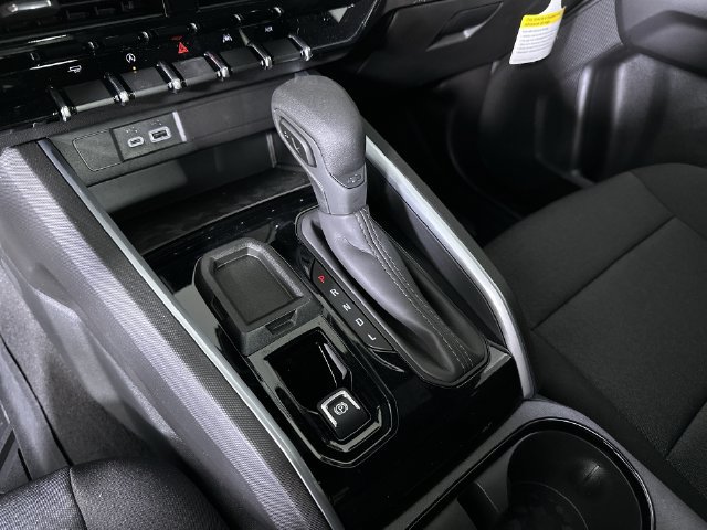 2026 Chevrolet Colorado Work Truck - Photo 17