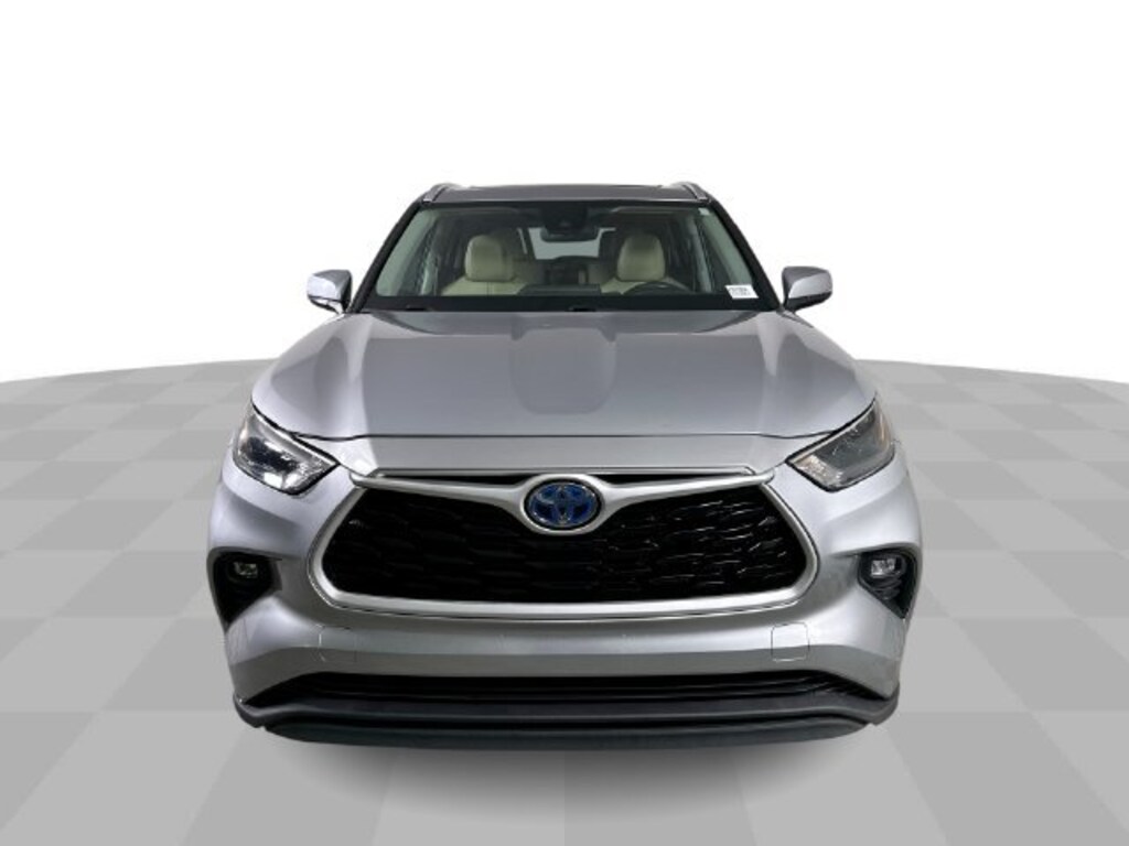 Used 2023 Toyota Highlander Hybrid XLE