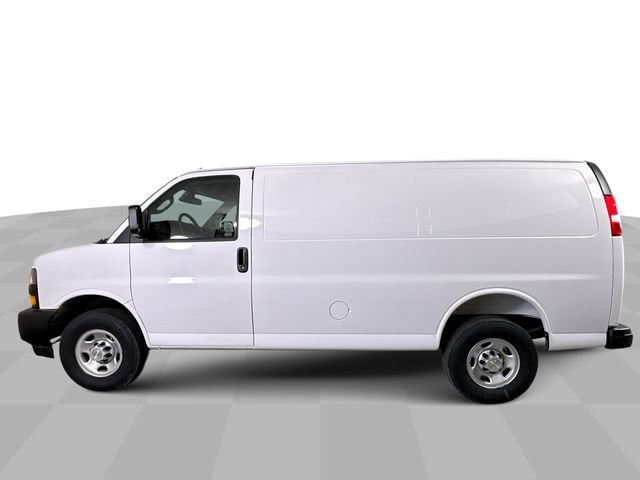 2025 Chevrolet Express Cargo Work Van - Photo 6