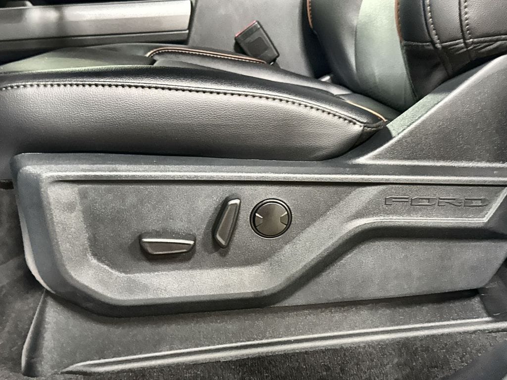 2026 Ford F-250 Super Duty Lariat - Photo 13