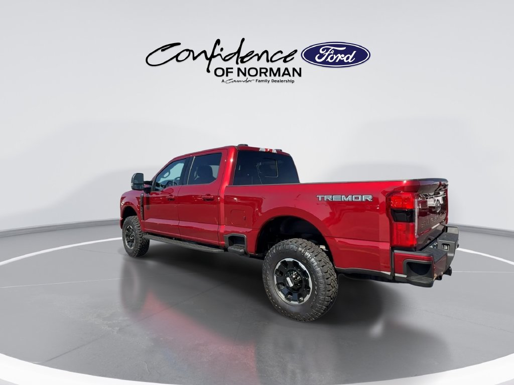 New 2026 Ford F-250SD Lariat Truck Crew Cab