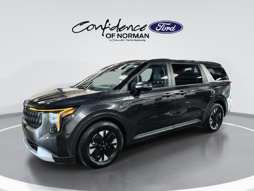 Used 2026 Kia Carnival Hybrid LXS Minivan/Van