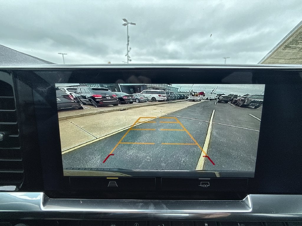 2025 Chevrolet Silverado 1500 LT - Photo 20
