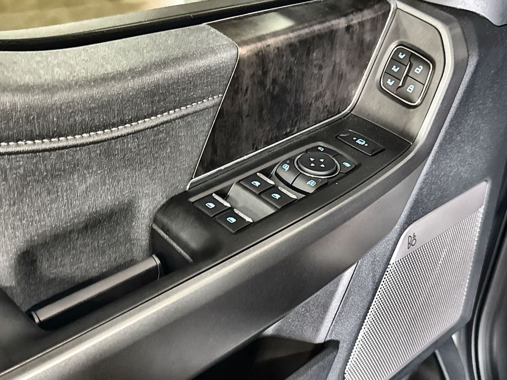 2026 Ford F-250 Super Duty Lariat - Photo 14