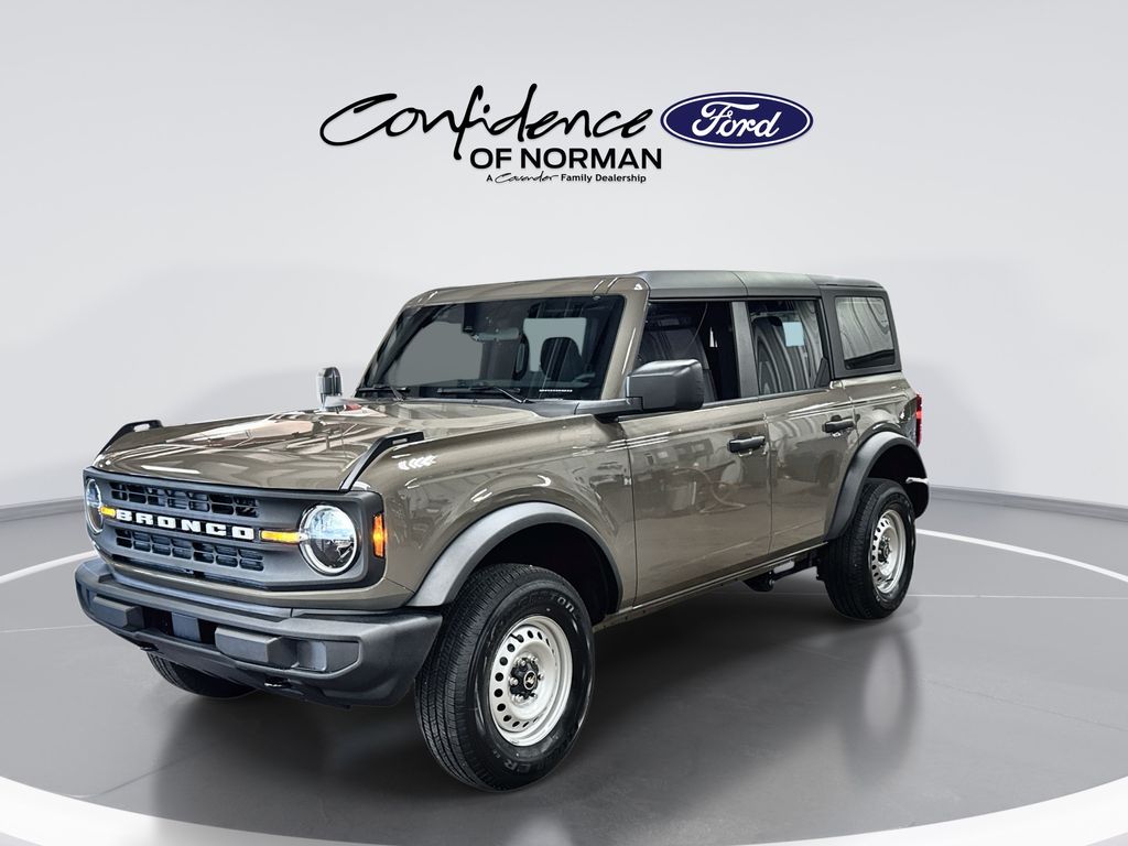 2025 Ford Bronco 4-Door Base - Photo 3