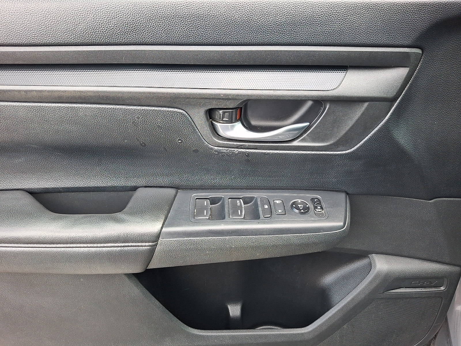 2024 Honda CR-V LX - Photo 10