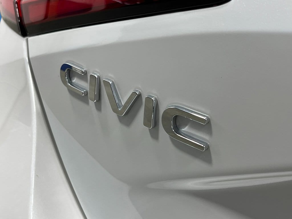 2026 Honda Civic Hatchback Sport - Photo 6