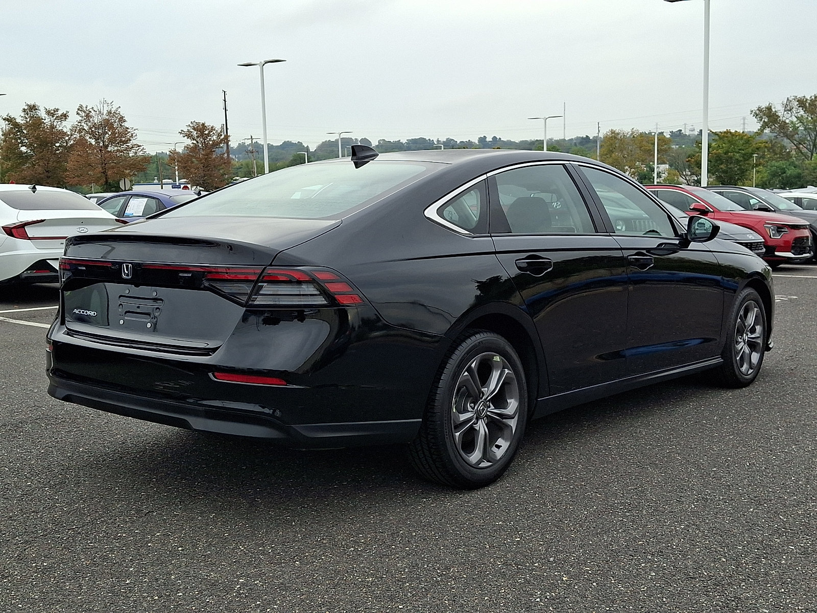 2024 Honda Accord EX - Photo 6