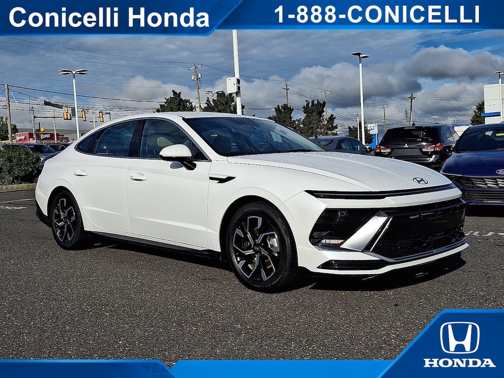 Used 2025 Hyundai Sonata SEL SEL FWD