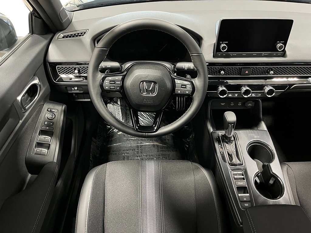 2026 Honda Civic Hatchback Sport - Photo 17