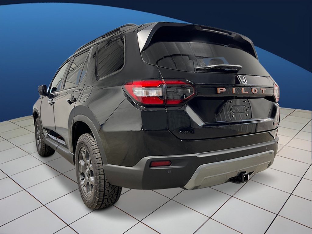 New 2026 Honda Pilot TrailSport SUV
