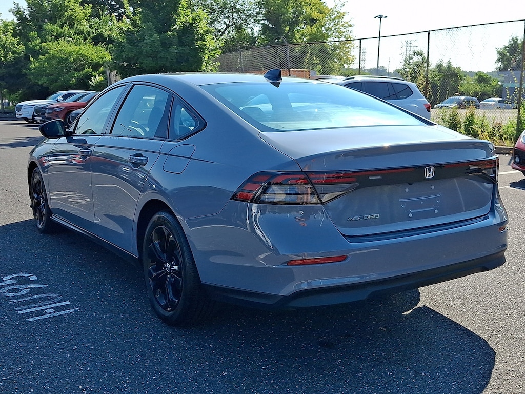 Used 2025 Honda Accord Sedan SE SE CVT