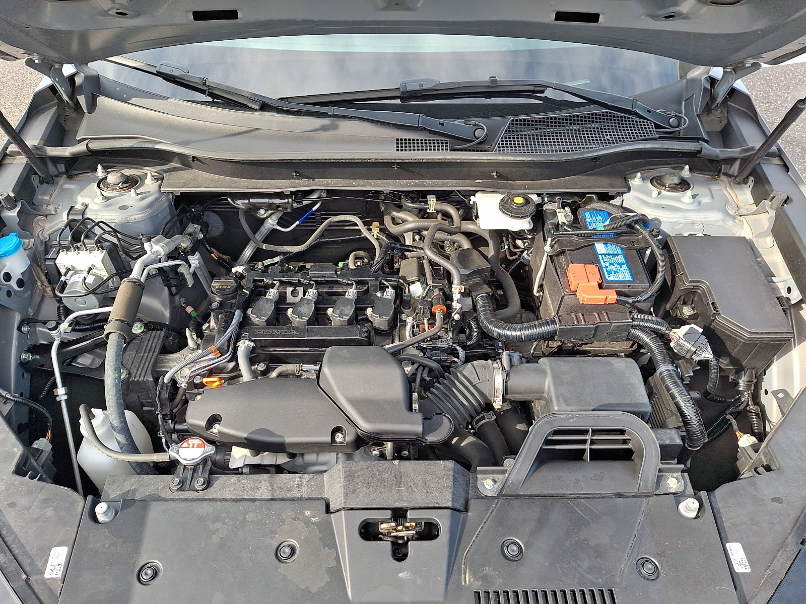 2024 Honda CR-V LX - Photo 28
